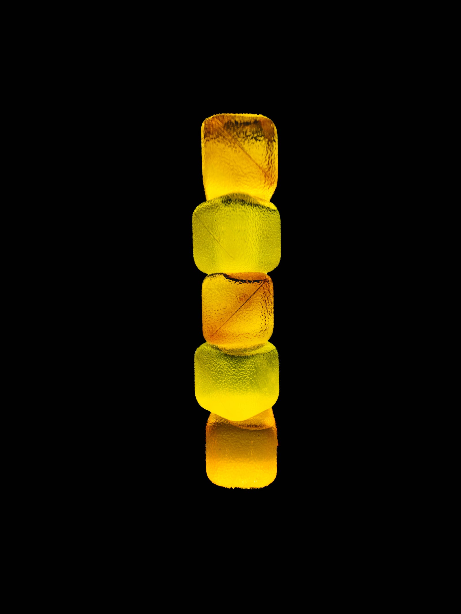 CUBED ICE-Yellow-Orange-10lb Bag