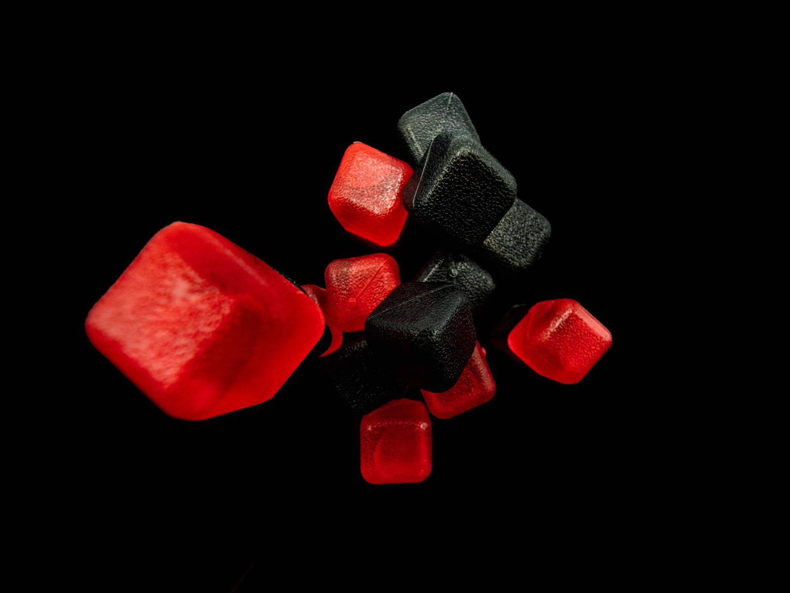 CUBED ICE-Black-Red-10lb Bag