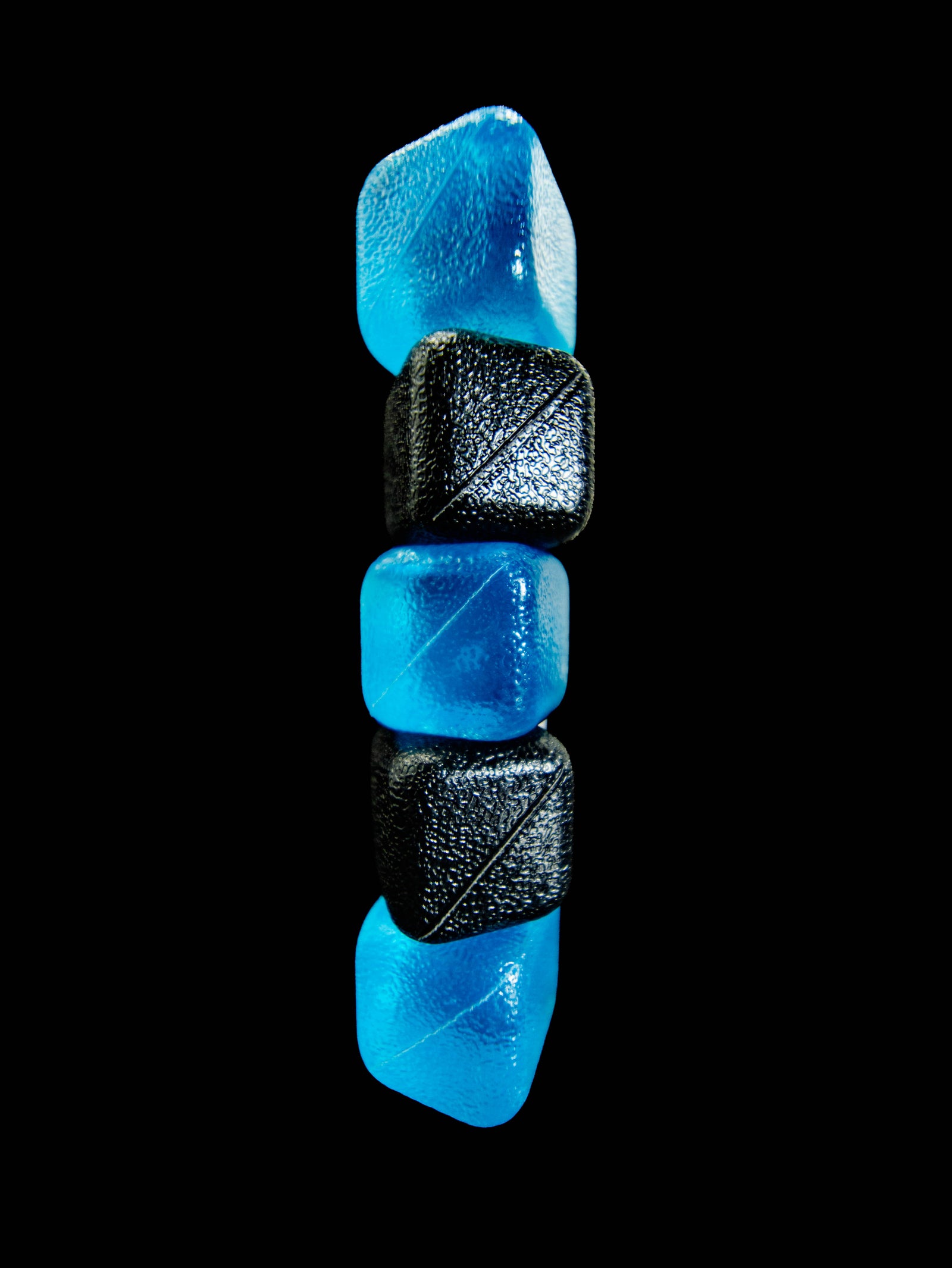 CUBED ICE-Black-Blue-10lb Bag