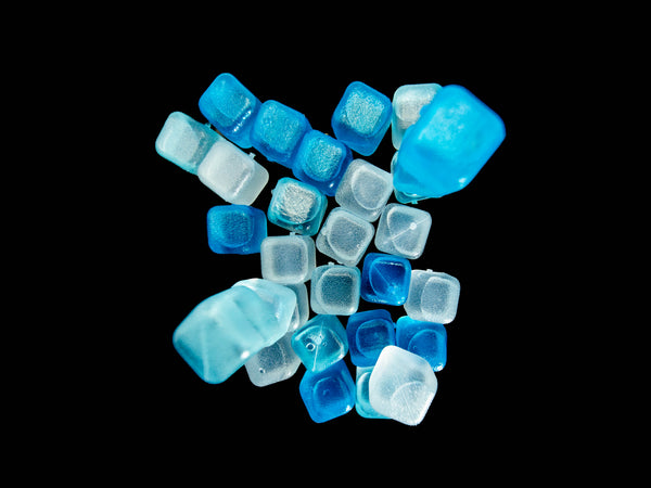 Glacier blue cubes on black #solo